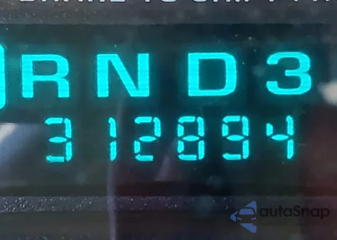 2000 Chevrolet Suburban 1500 Lt from USA, damaged, VIN 3GNEC16TXYG182793